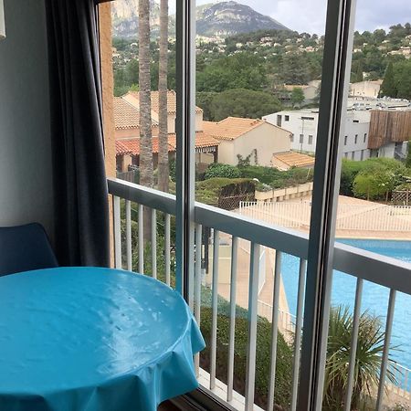 Au Calme Dans Hameau Fleuri Joli Studio 3 Pers Piscine Parking Wi-Fi 旺斯 外观 照片